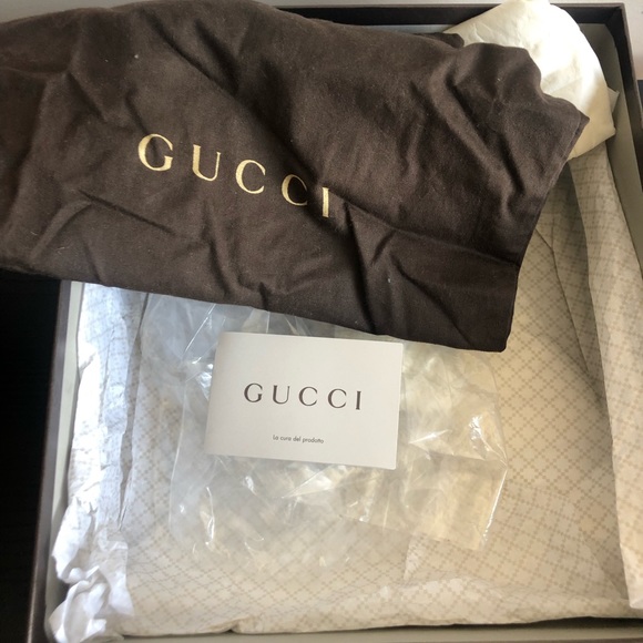 Gucci Malaga Kid studded silver, black platform sandals. Size 36.5 Made in Italy - Picture 5 of 9